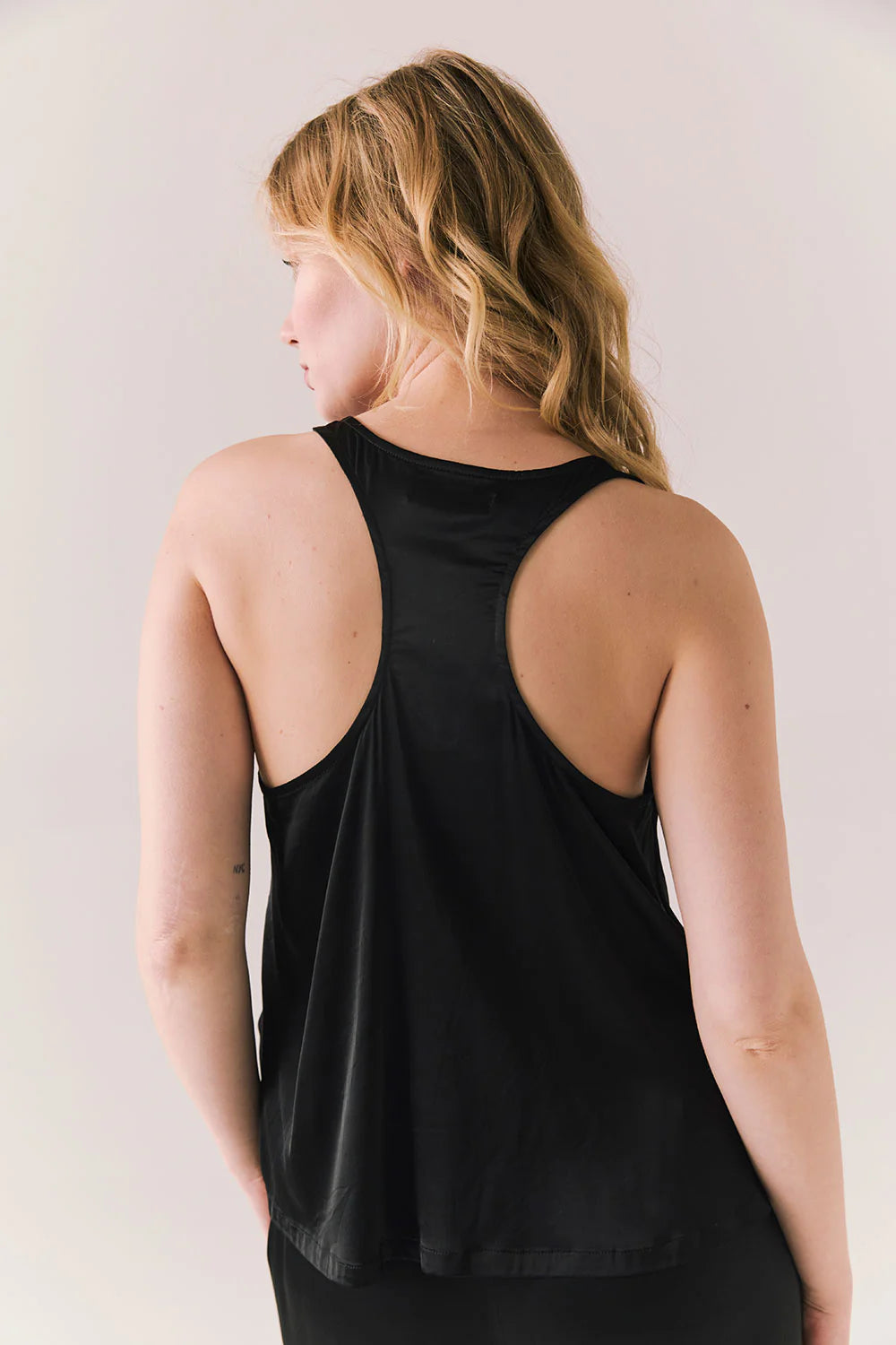 Rory True Black Tank Top CWA641 - CHASER