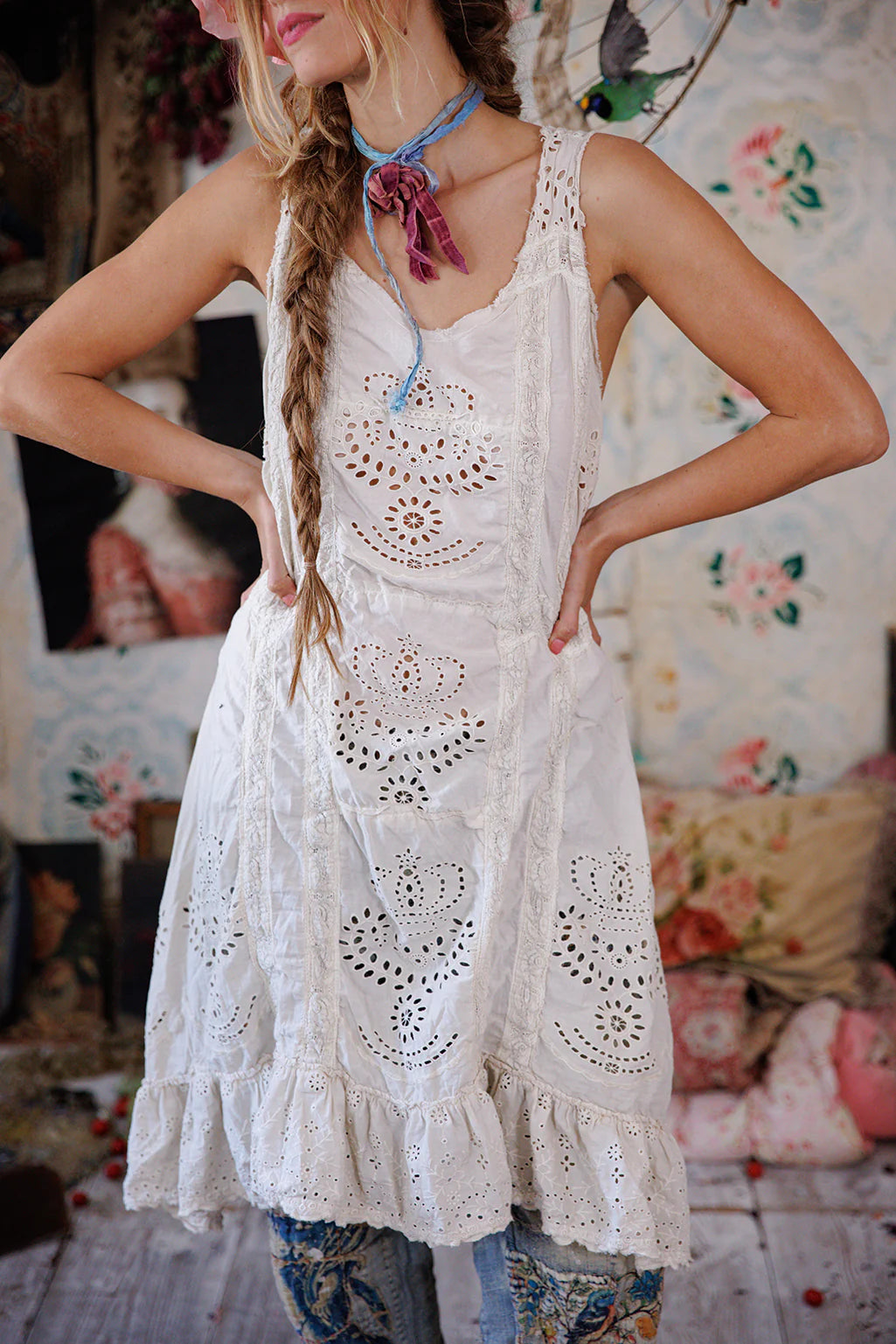 Royalty Eyelet Layla Slip 187 - Magnolia Pearl
