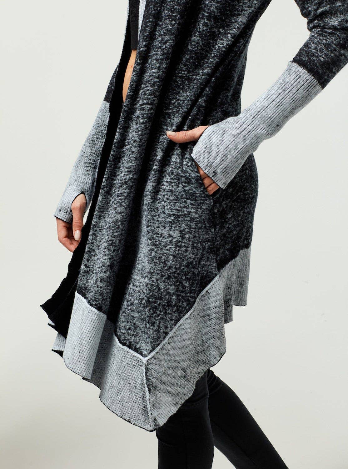 Huntress Cardigan BLT235B05 - Blanc Noir