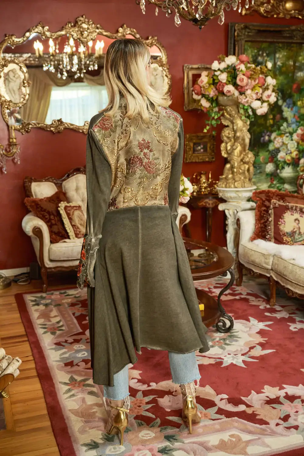 Heart of Autumn Coat - Aratta