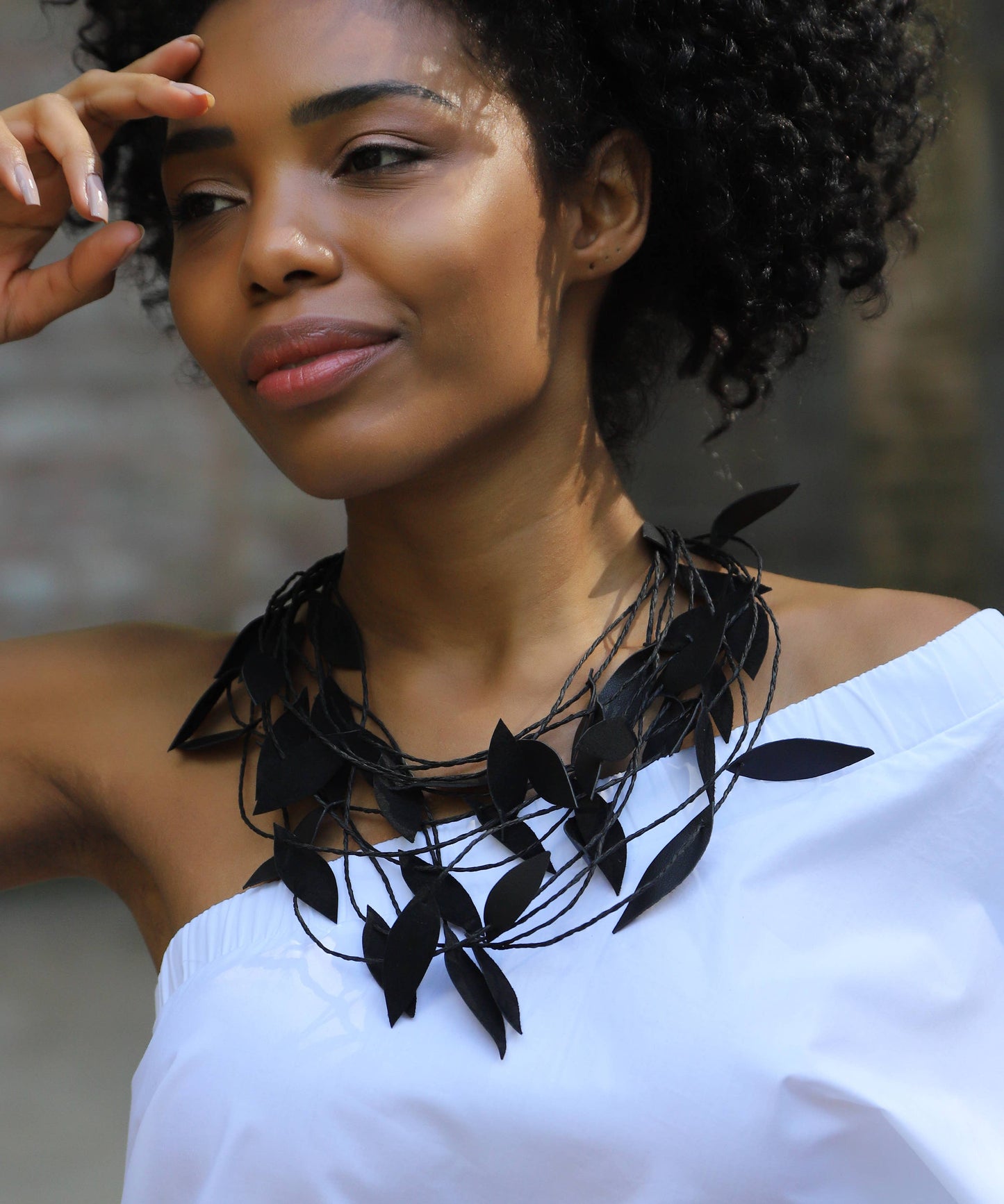 Handmade special design leather leaf jewelry set: Black