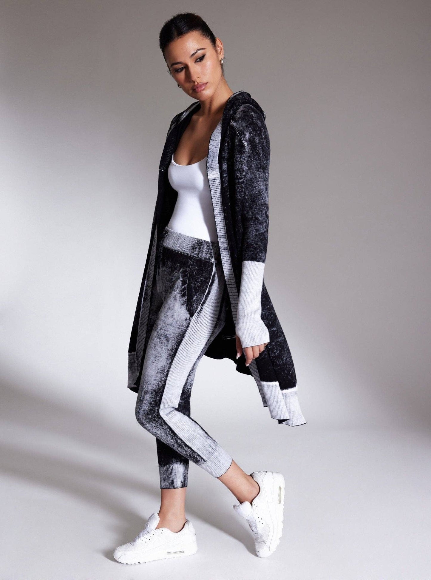 Huntress Cardigan BLT235B05 - Blanc Noir