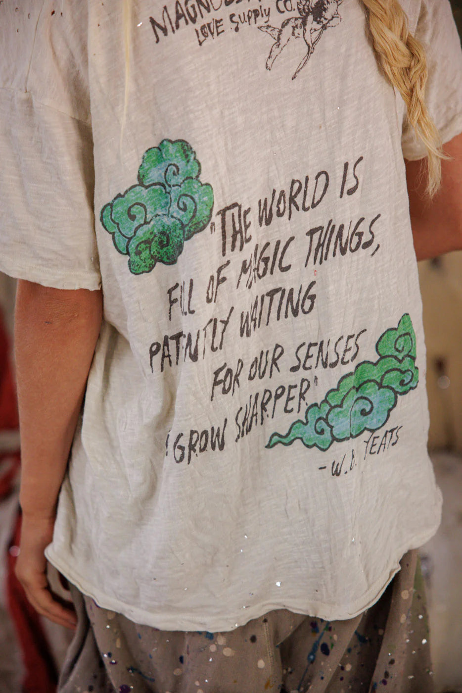 Yeats Magic Dragon Tee 2664 - Magnolia Pearl