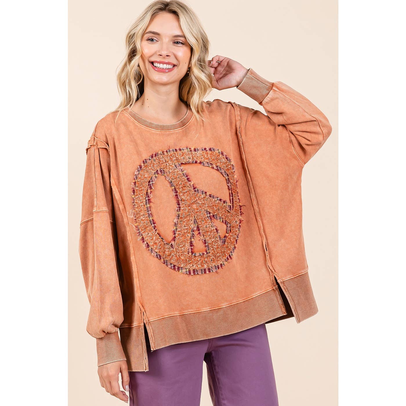 PEACE SIGN PATCH MINERAL WASH SWEATSHIRT: BONE / S/M-M/L(3-3)