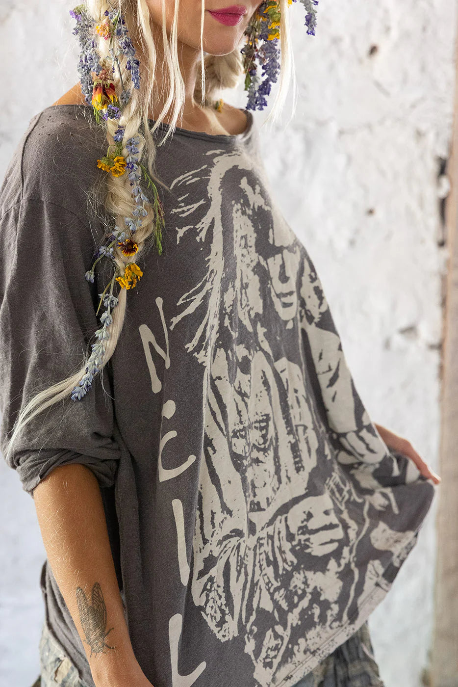 Neil Young Viggo Tee 2003 - Magnolia Pearl
