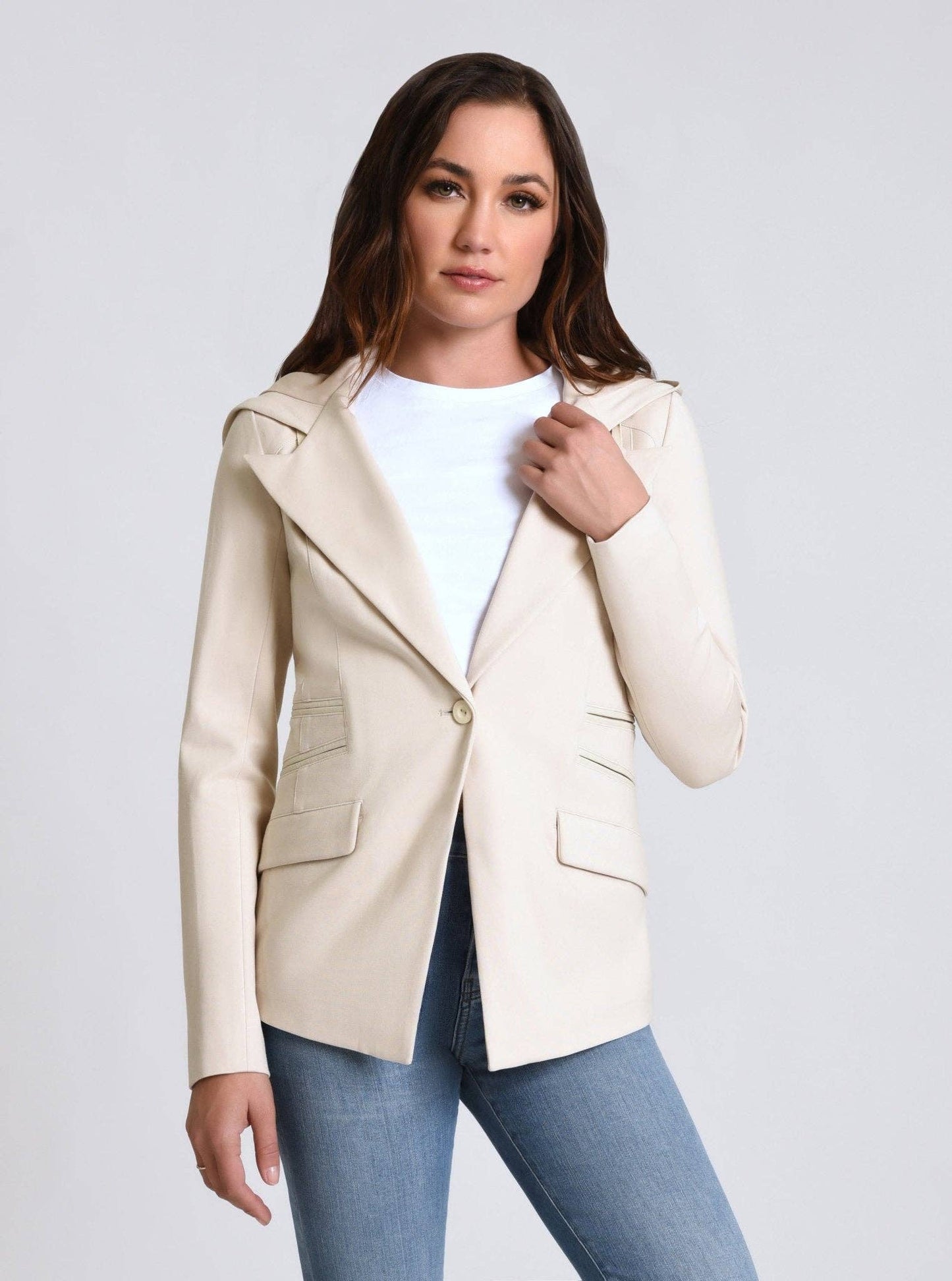 Gayatri Hooded Blazer JLS (Navy) NB (Chalk) - Blanc Noir