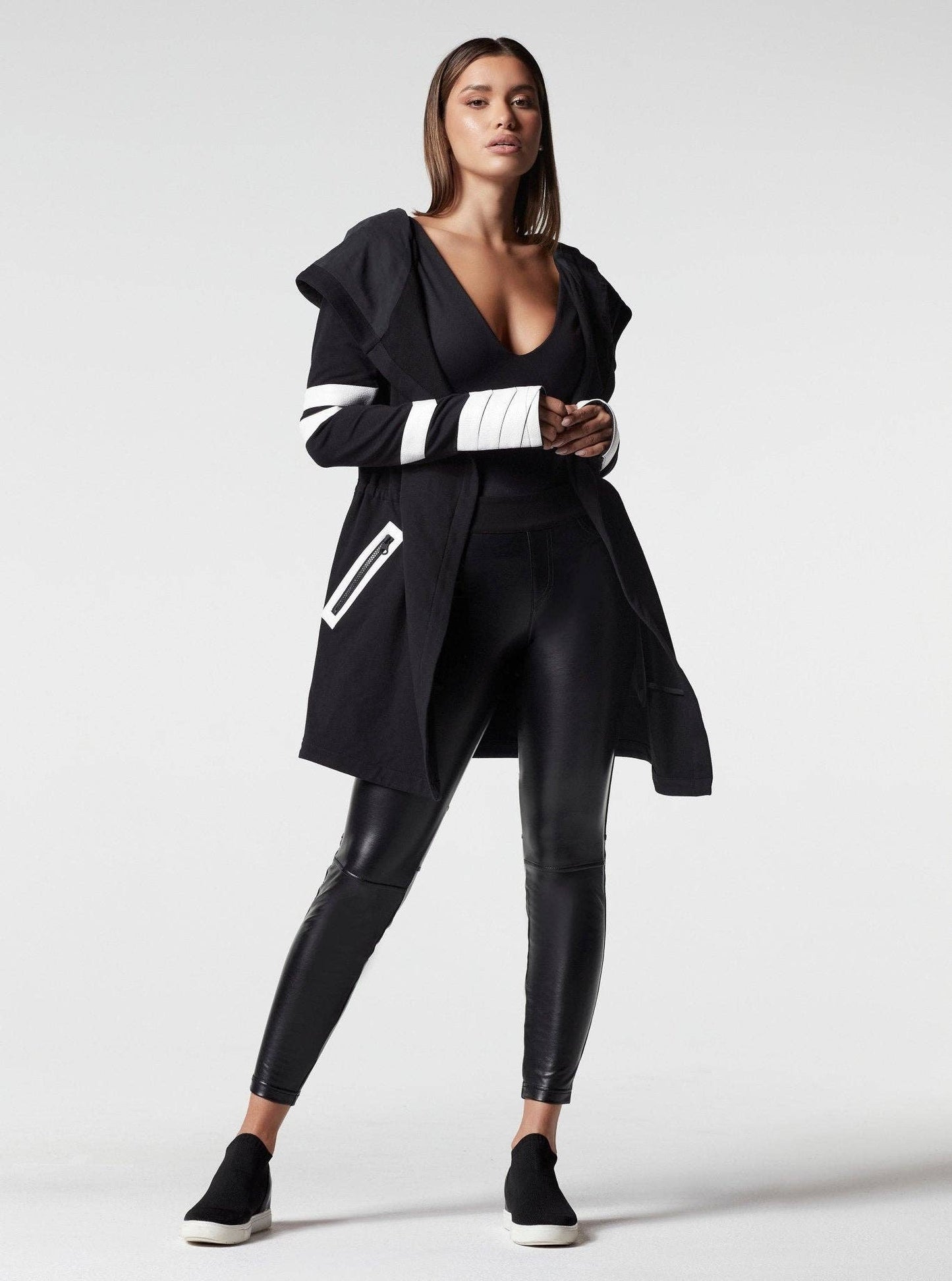 Maitri Traveler Jacket - Black/White (JLS): Black/White / L