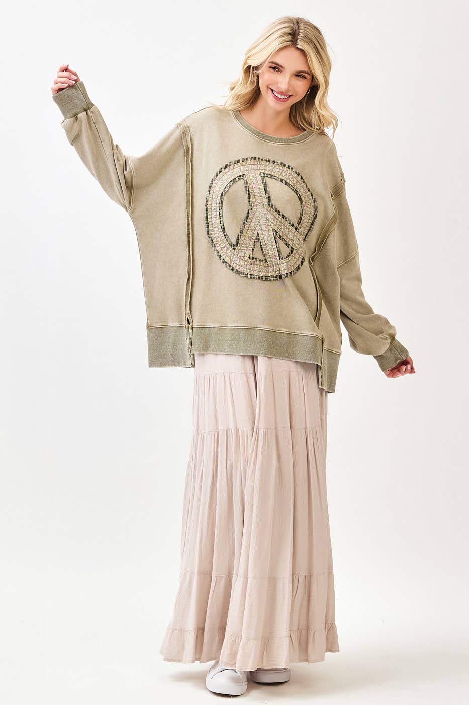 PEACE SIGN PATCH MINERAL WASH SWEATSHIRT: BONE / S/M-M/L(3-3)