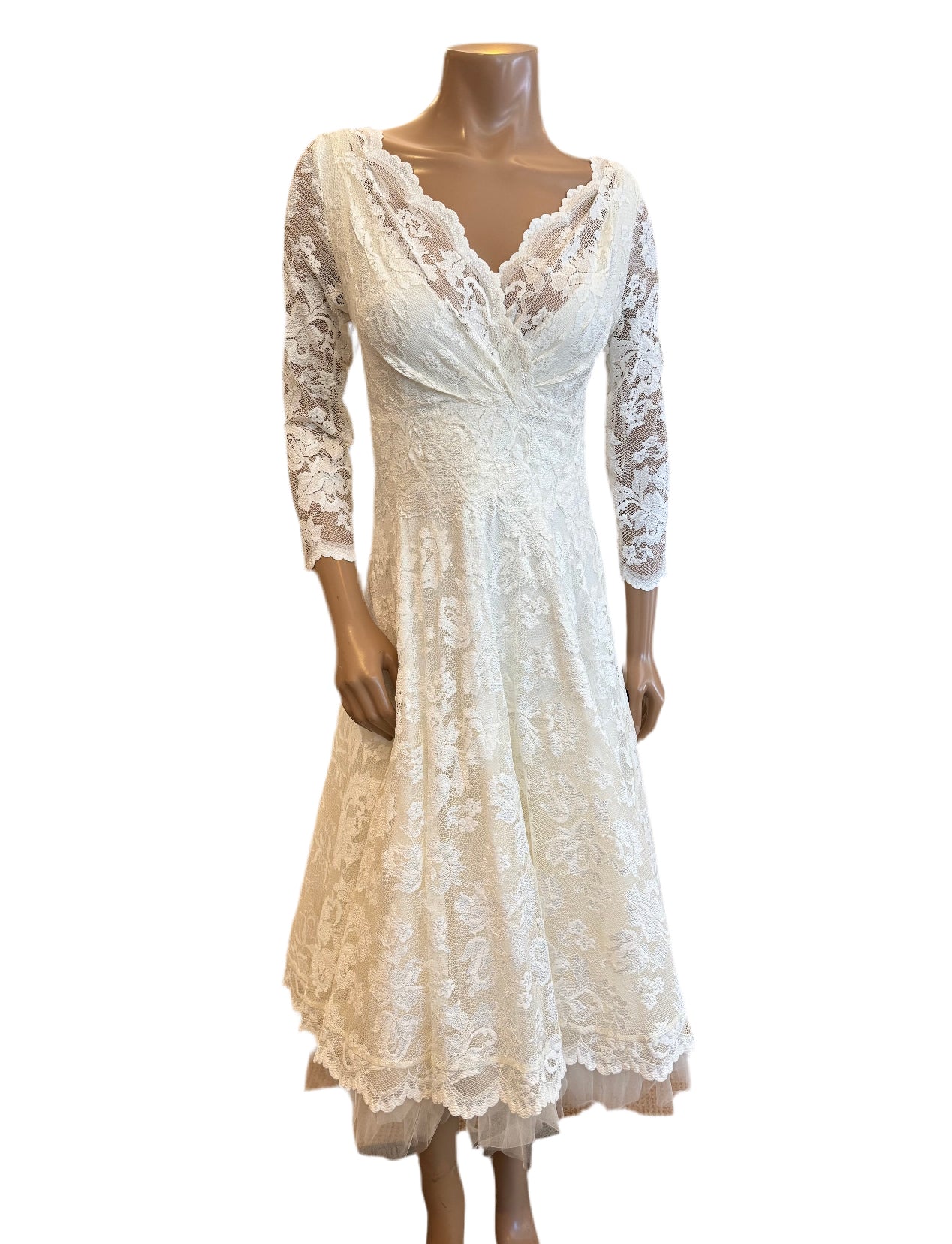 Scalloped V Neck Dress 1417 - Olvi’s