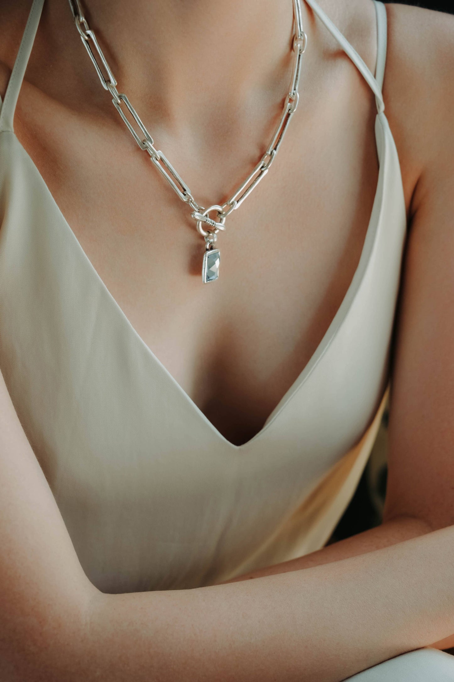 Handmade Crystal Pewter Necklace - 3816