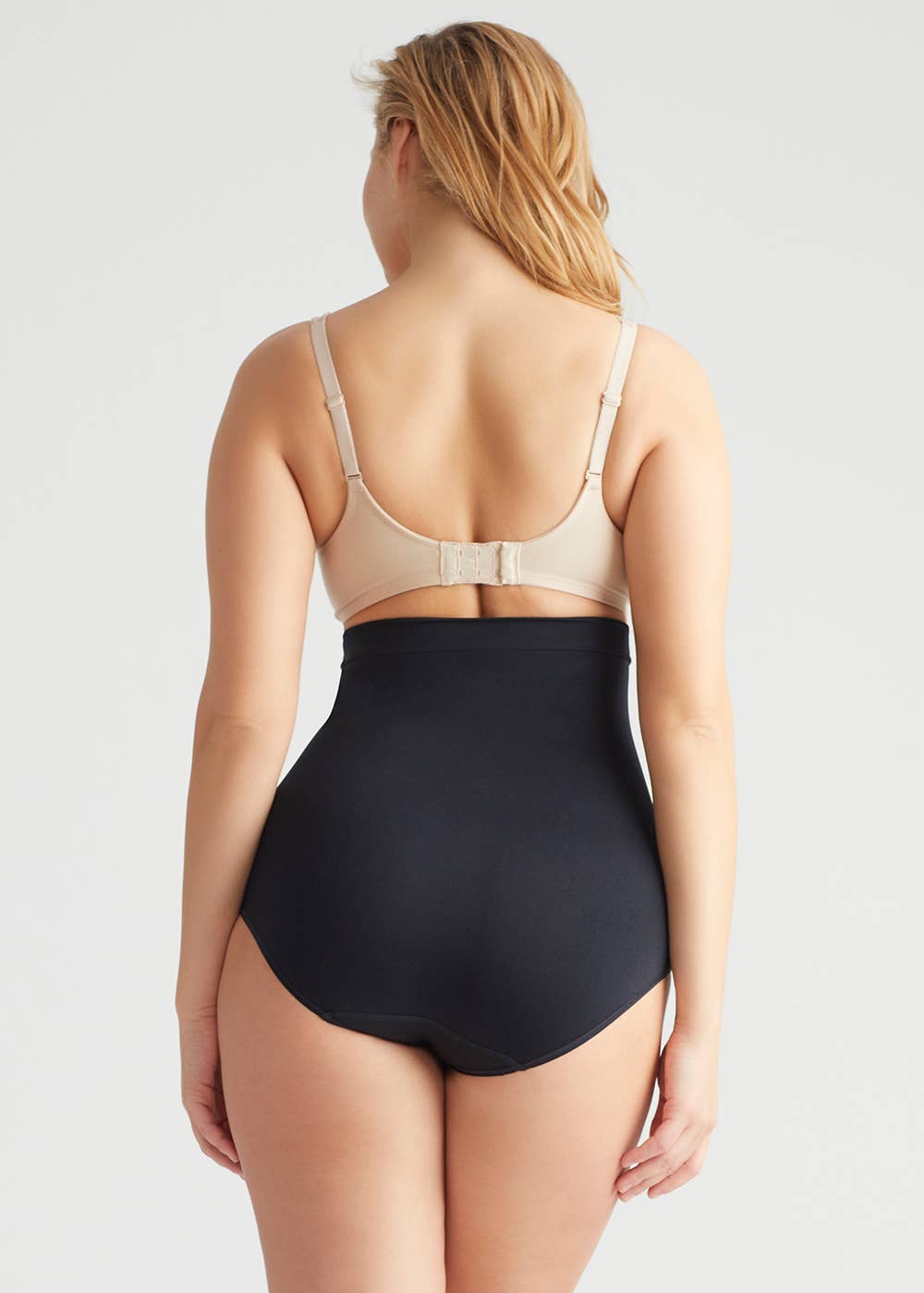 Seamless Solutions High Waist Shaping Brief - Yummie