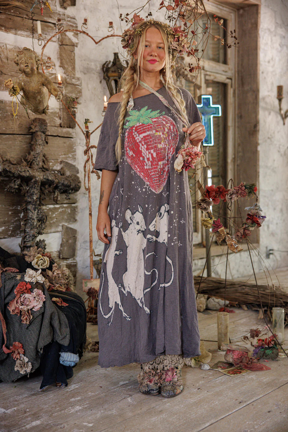 Discotheque Fraises Tee Dress 1444 - Magnolia Pearl