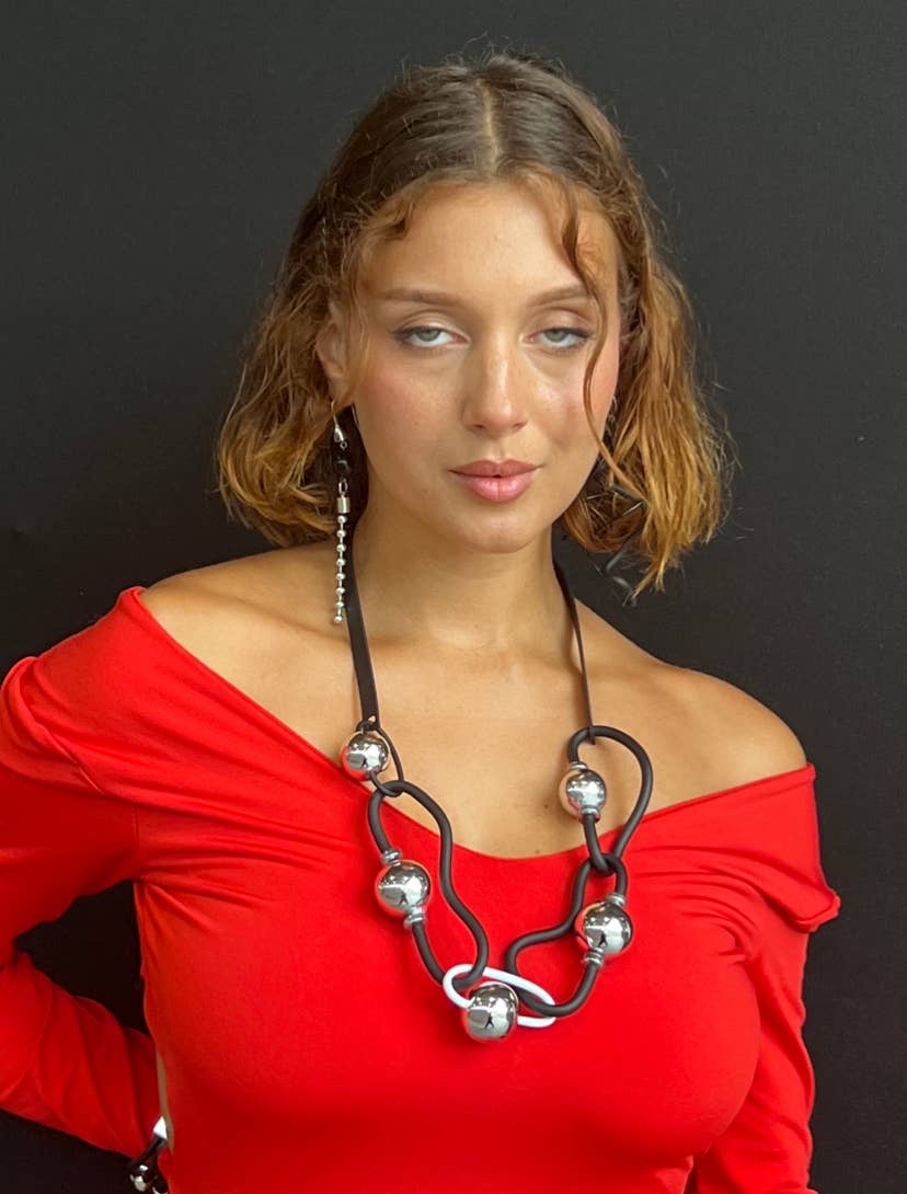 MT 5 necklace