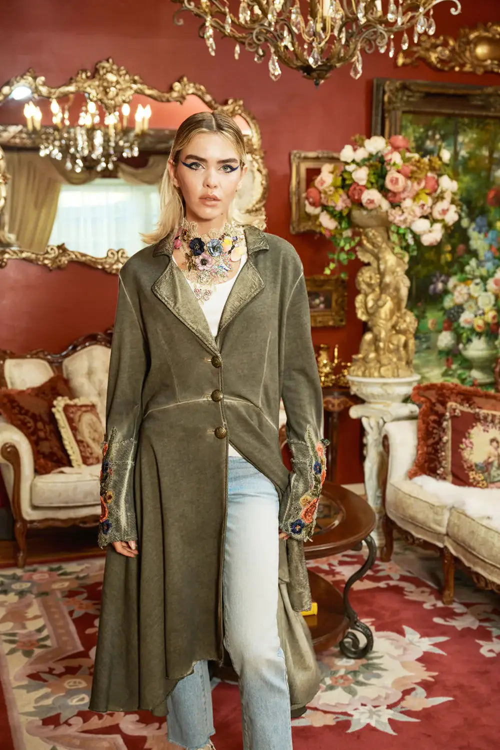 Heart of Autumn Coat - Aratta