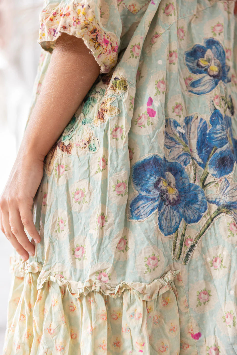 Appliqué Fayhe Dress 1290 - Magnolia Pearl