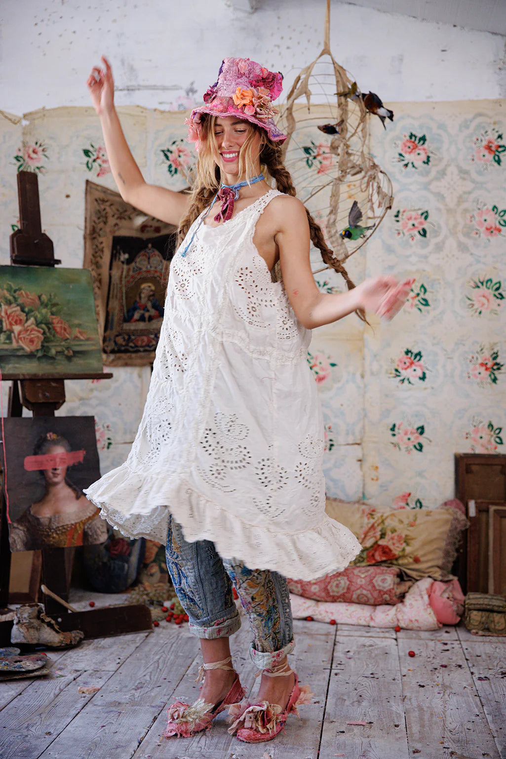 Royalty Eyelet Layla Slip 187 - Magnolia Pearl