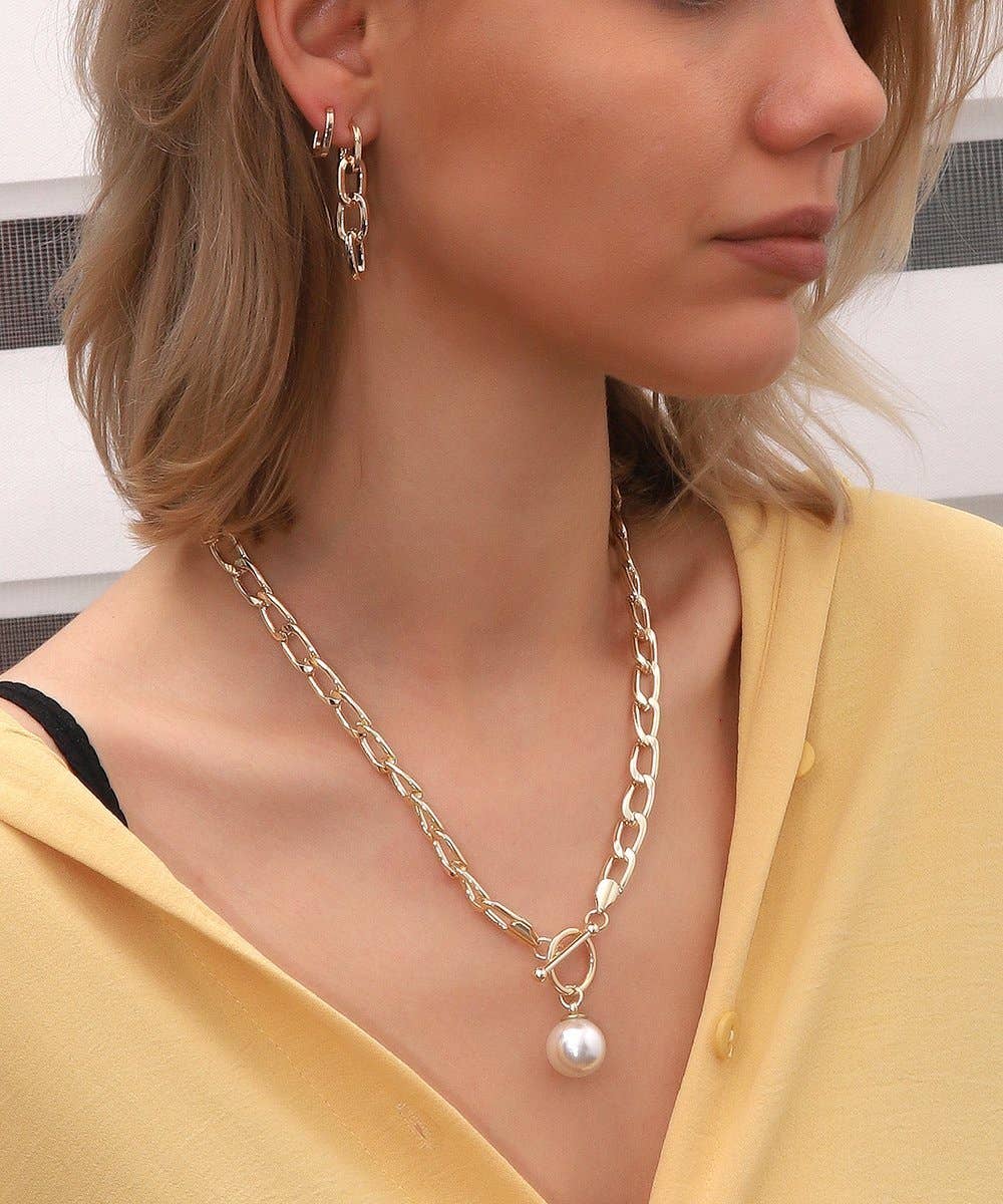 18k Gold Plated Chain Necklace & Earrings Set