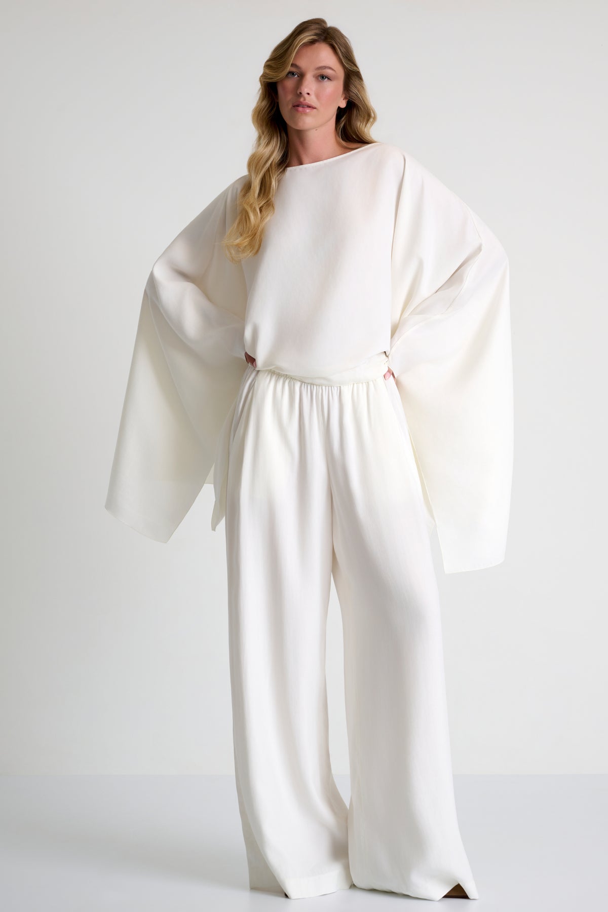 Soft Twill Cape-Inspired Top 52661-73 - SHAN