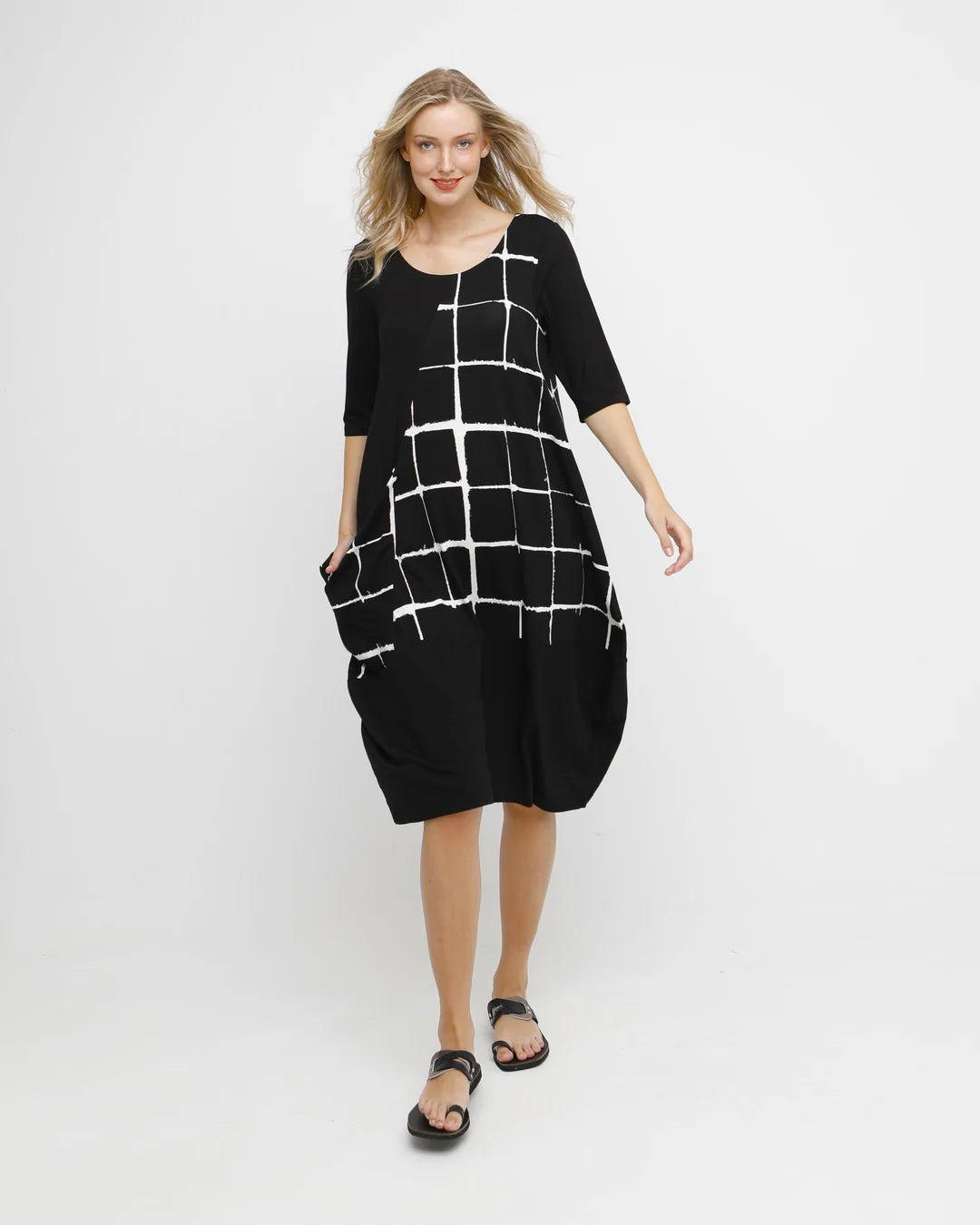 OZAI N KU Chara Easy Dress - Alembika