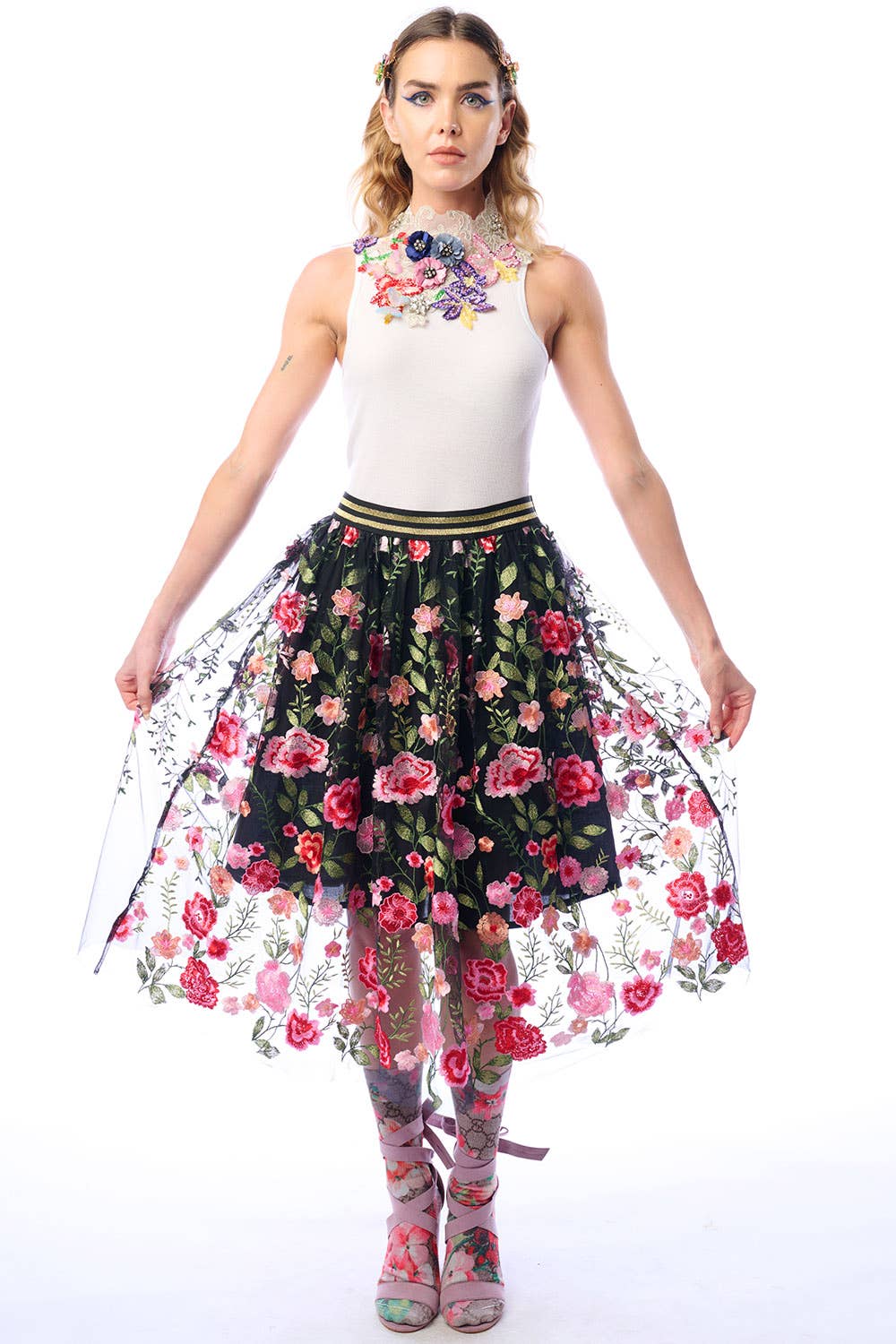 Dark Rose Embroidered Skirt: S