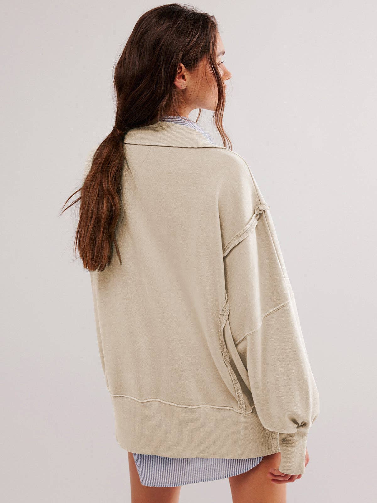 Trendy Casual Polo Neck Sweatshirt with Lantern Sleeves: E24W0340-006 / S