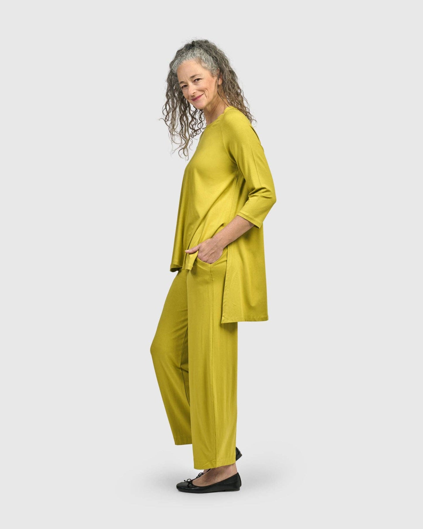 Essential Flow Pants - Alembika