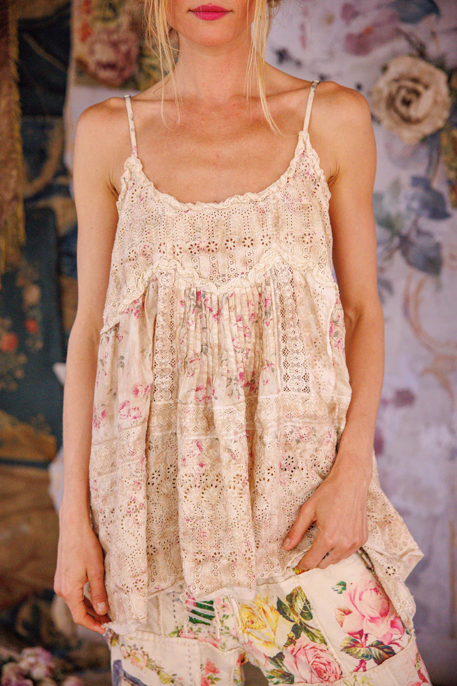 Eyelet Esti Tank 361 - Magnolia Pearl