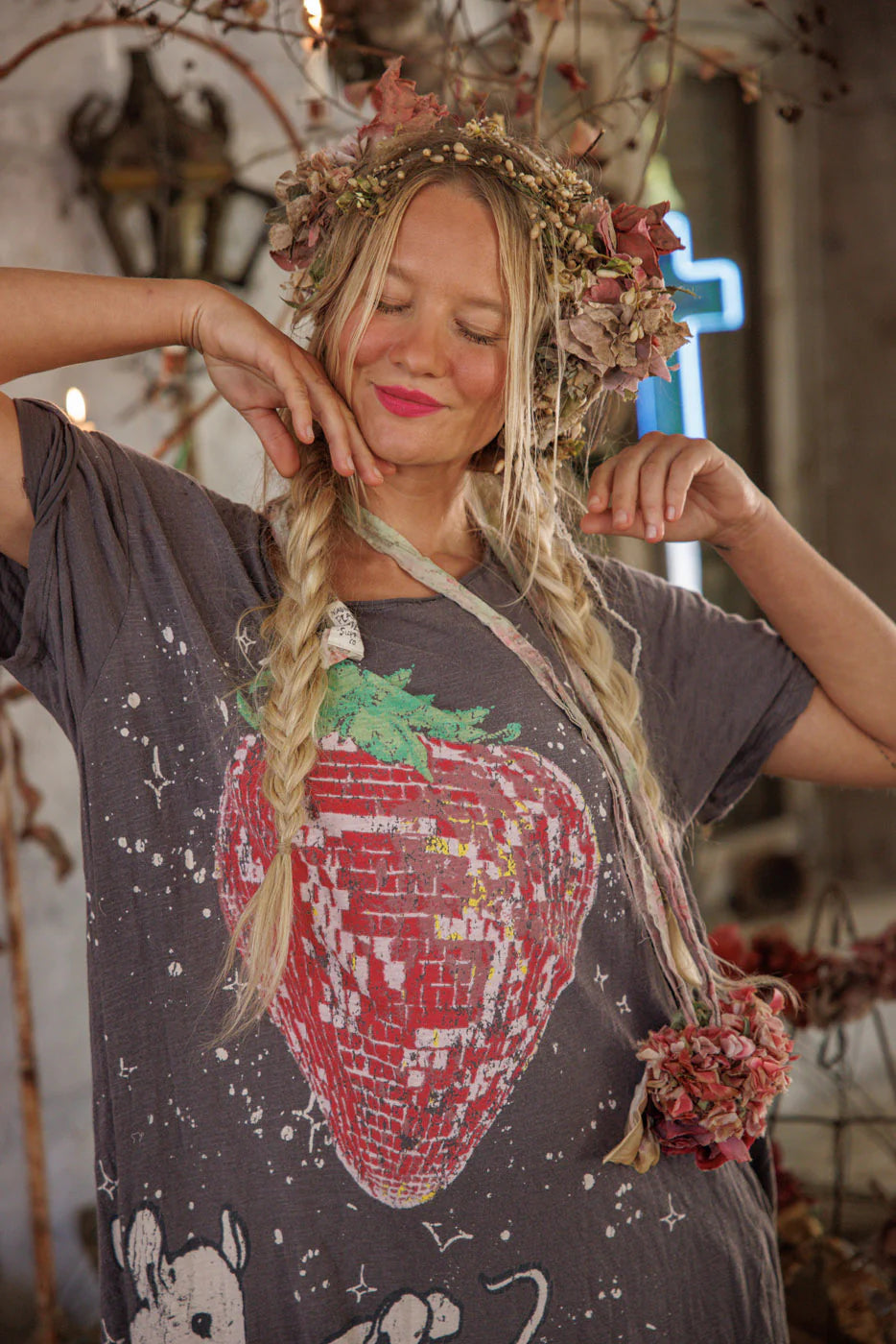 Discotheque Fraises Tee Dress 1444 - Magnolia Pearl