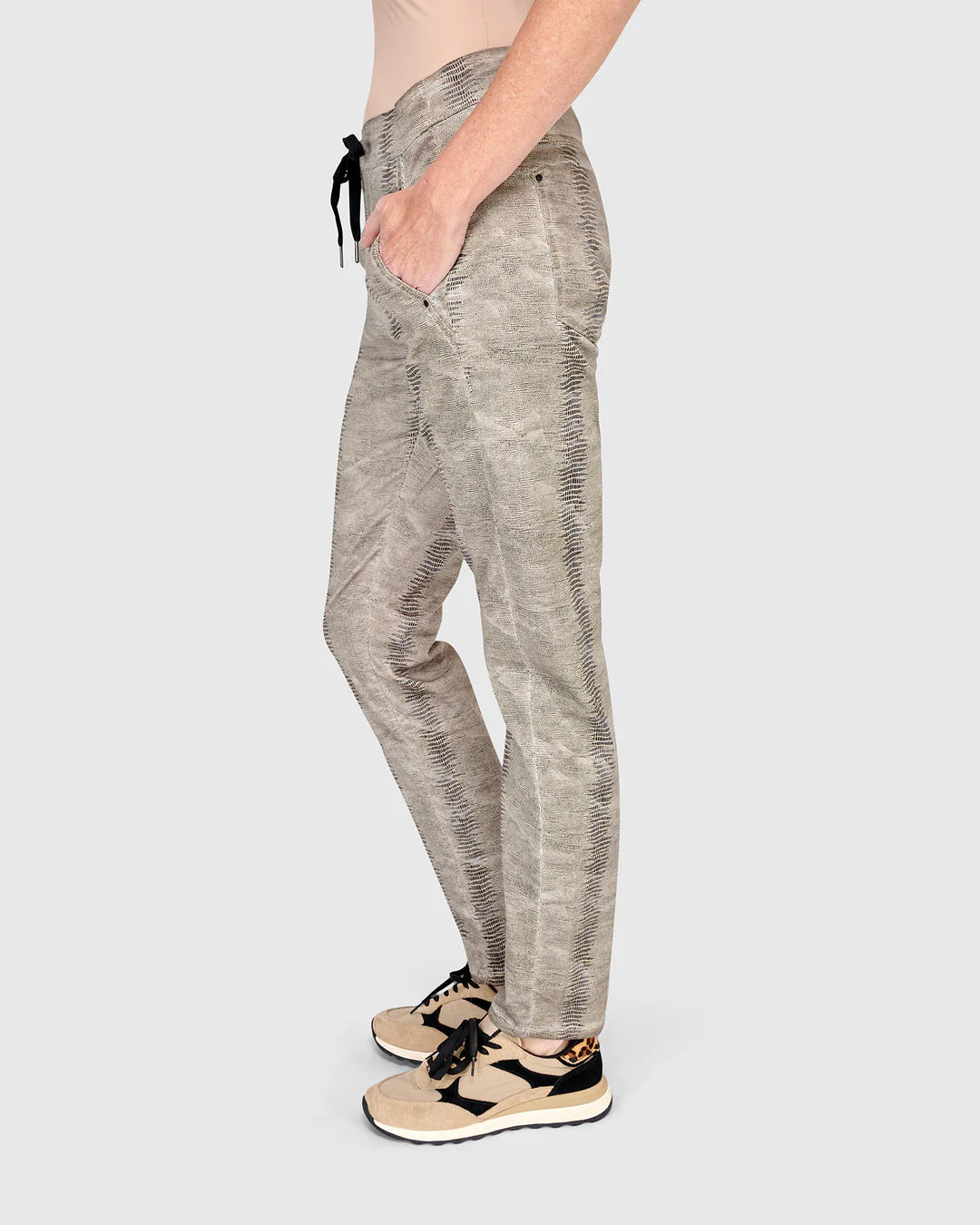 Urban Iconic Stretch Jeans UP946G - Alembika