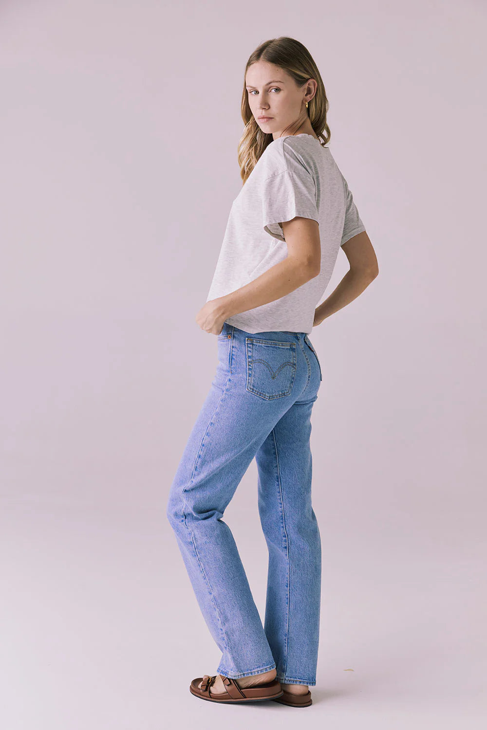 Mazzy Light Heather Grey Tee CWA539 - CHASER