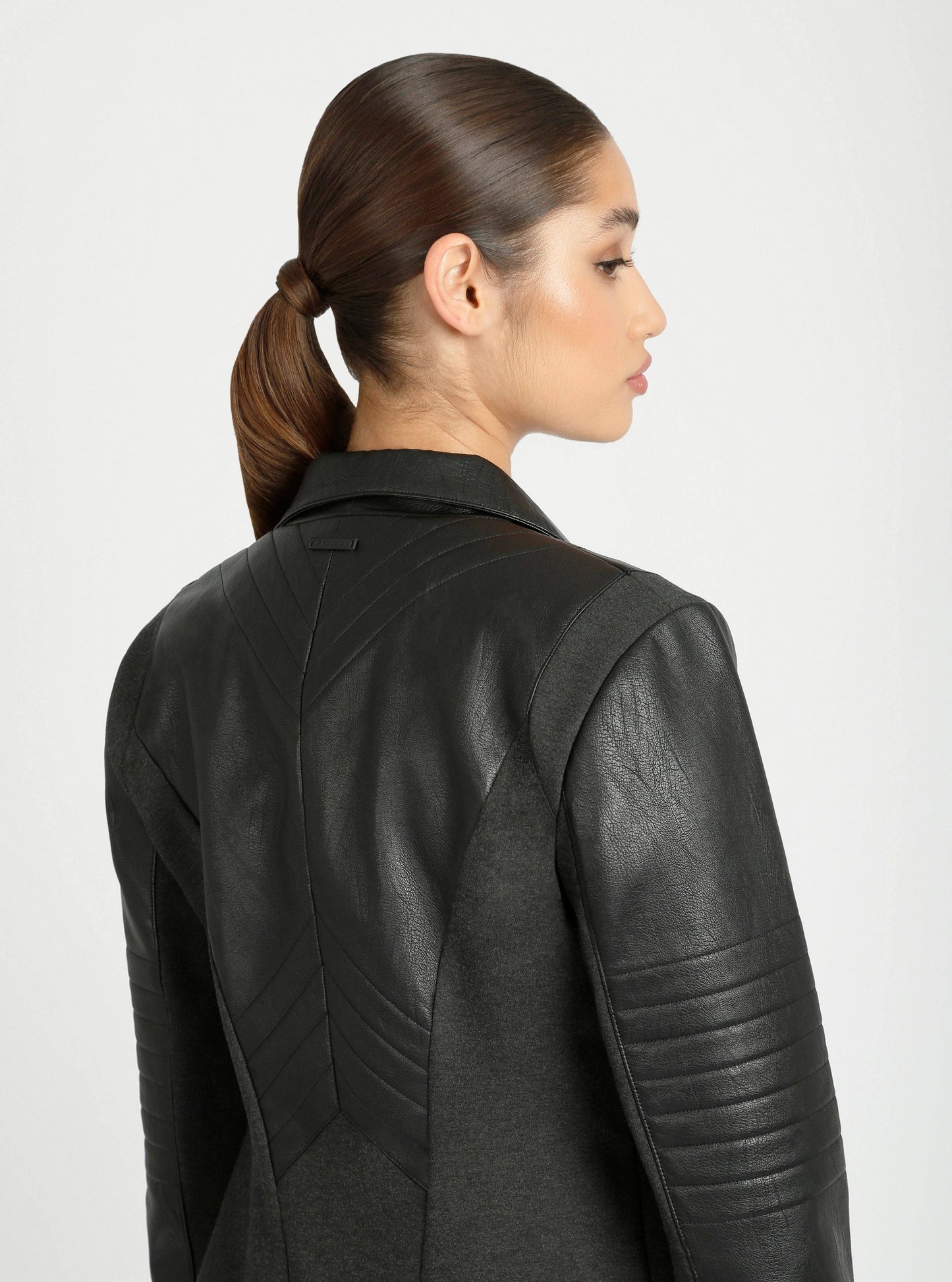 Drape Front Jacket - Heather Charcoal (F1 8/15-8/30): Heather Dark Charcoal / XL