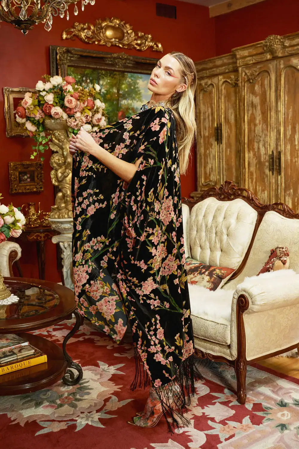 Holiday Garden Burnout Velvet Kimono / Topper : Black Burnout / One Size