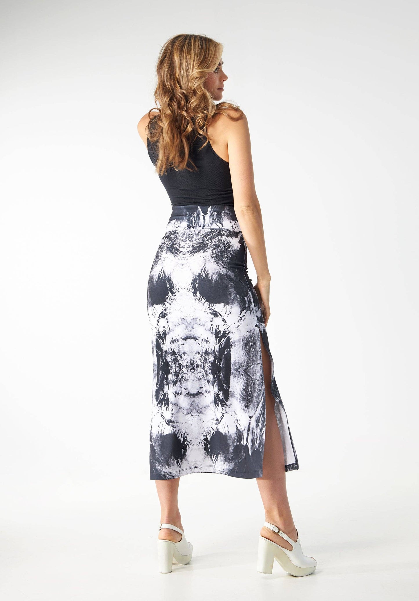 Babs Body-hugging Midi Skirt