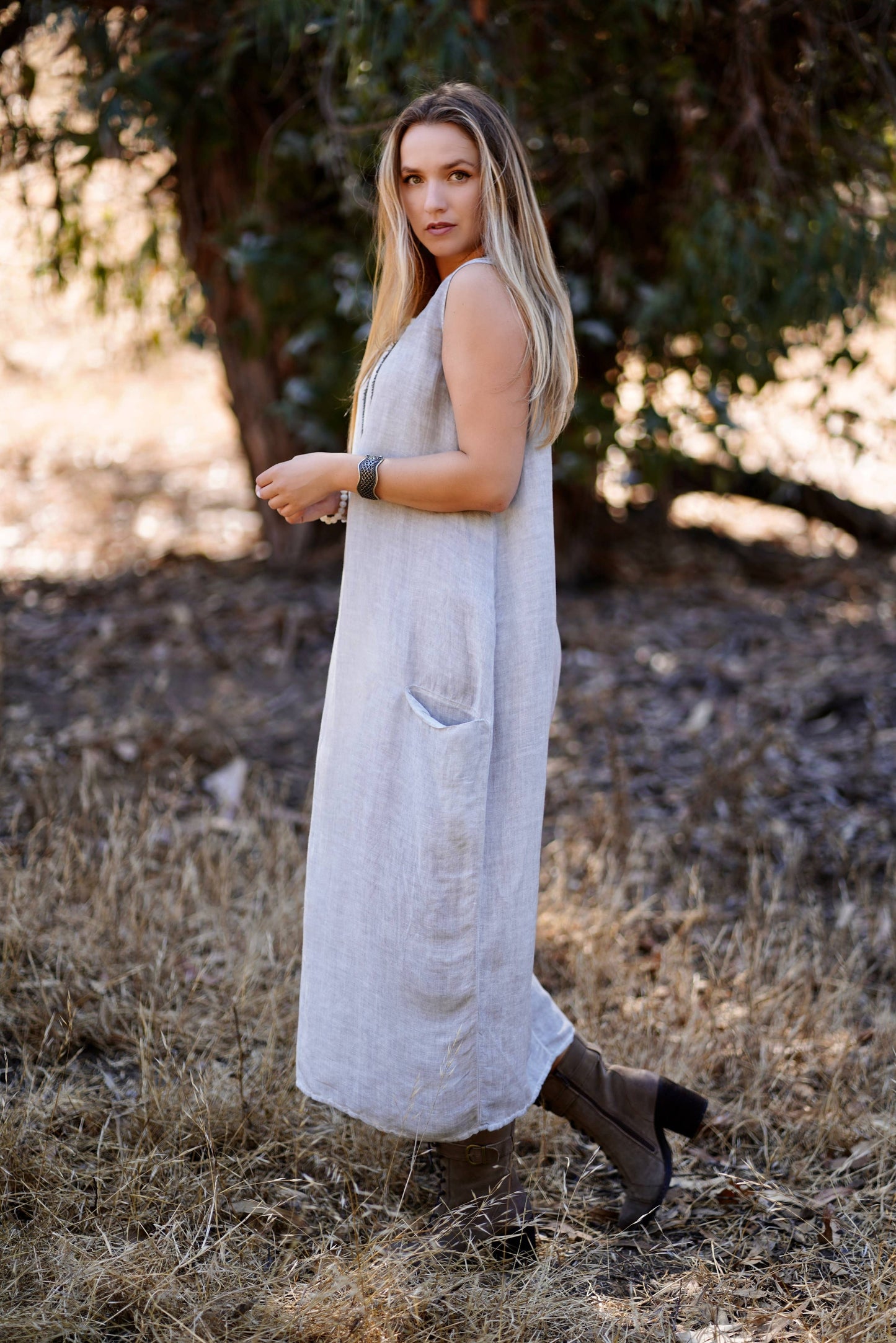 Anita Linen Dress Lt. Grey: LT. GREY / S/M