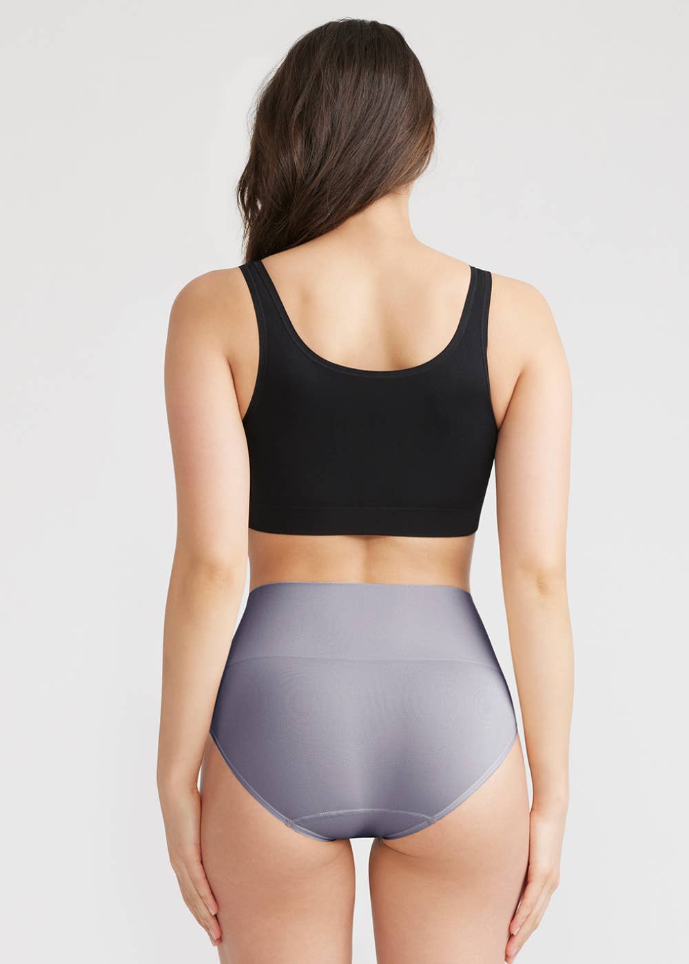 Sage Shaping Brief Nylon Seamless - Yummie