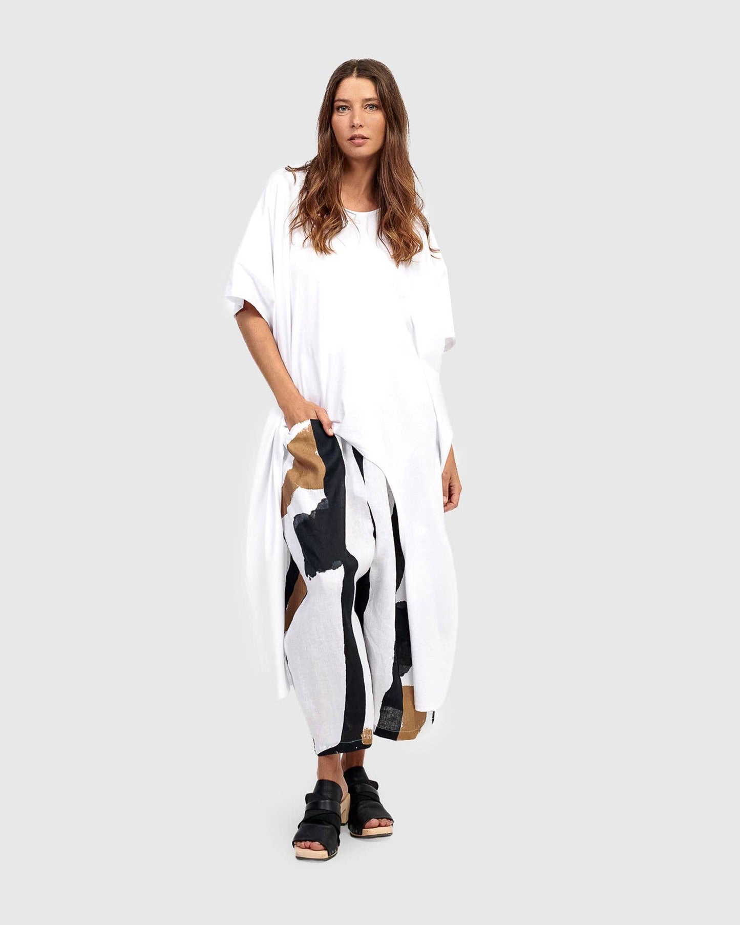 Urban Warsaw Cutout Tunic Top, White: White / XS (US 6-8)