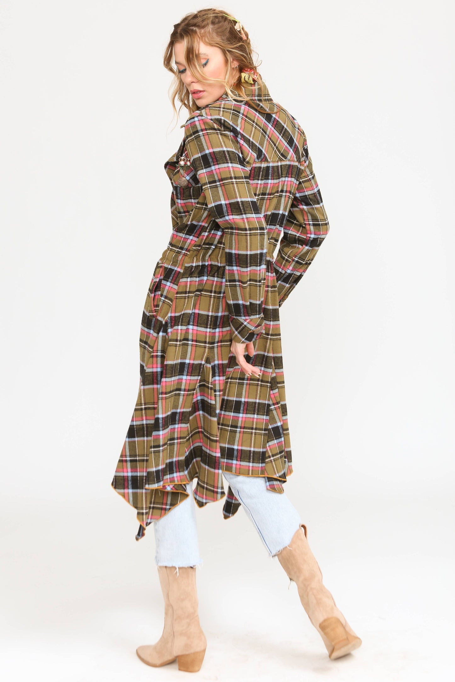 Coco Plaid Trench Coat: Black/Fuschia / L