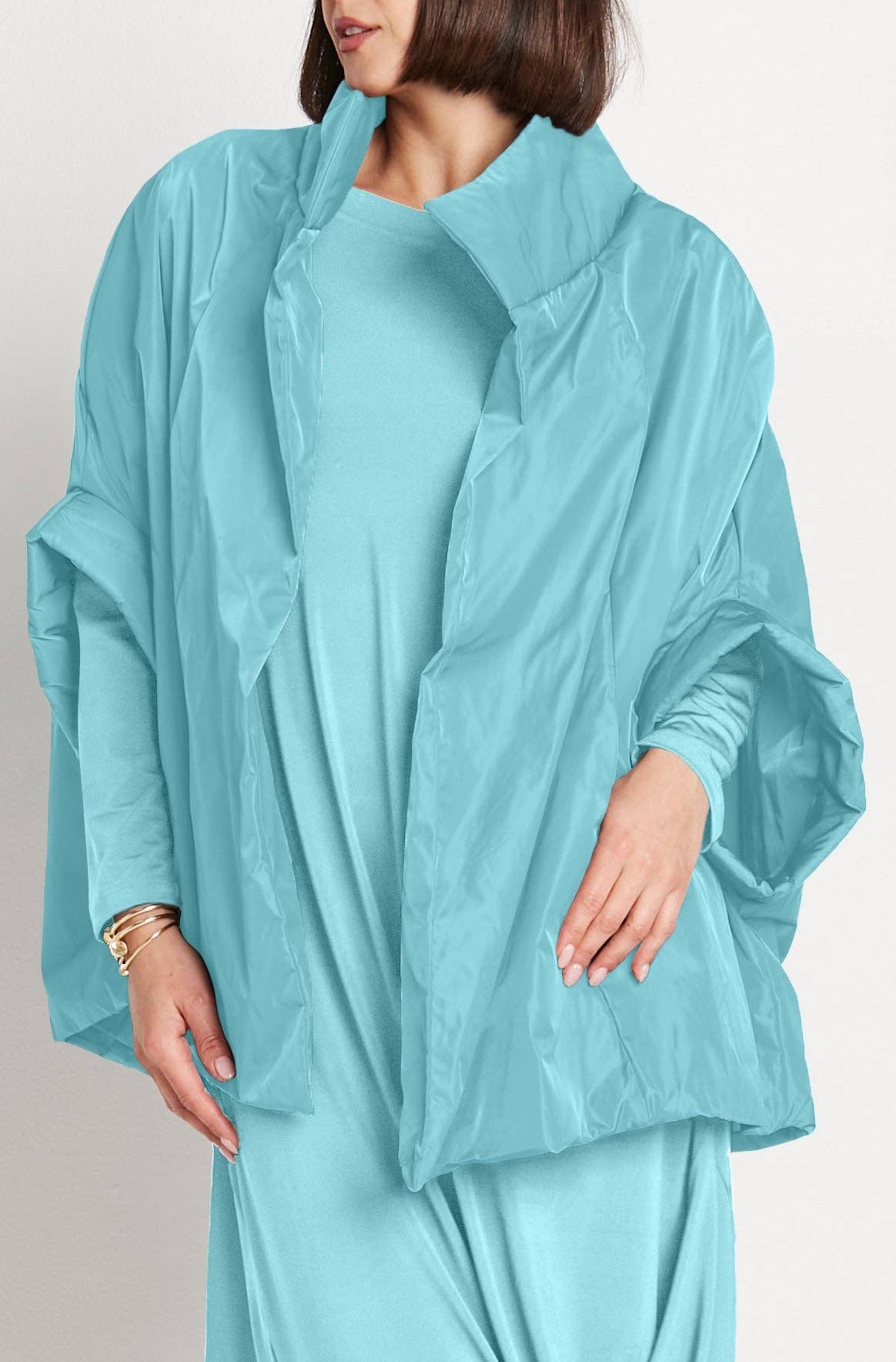 Nylon Chic Cape - Haze: Haze