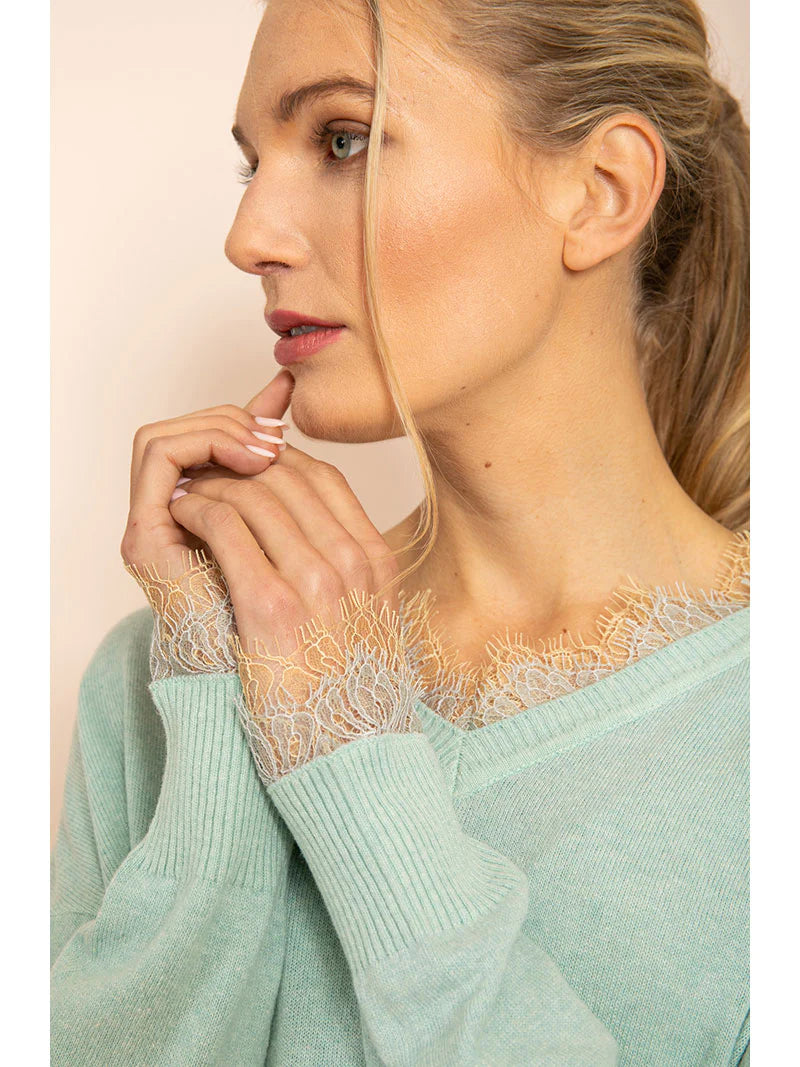 V-neck pullover sweater with lace trim - Jessie Liu