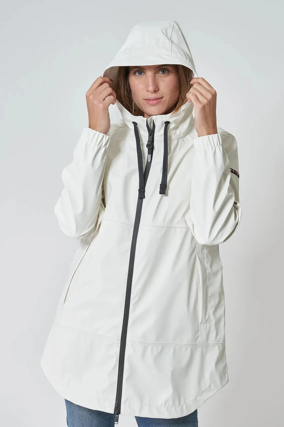 100% Waterproof Raincoat With Heat-Sealed Seams C3215 - Batela