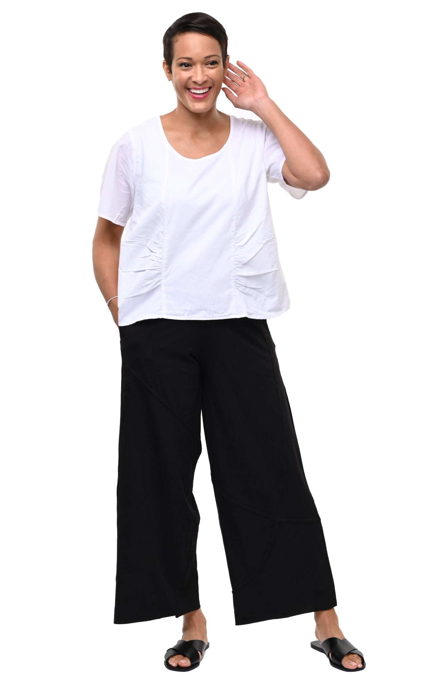 CV404 Carmella Pullover in White*: S