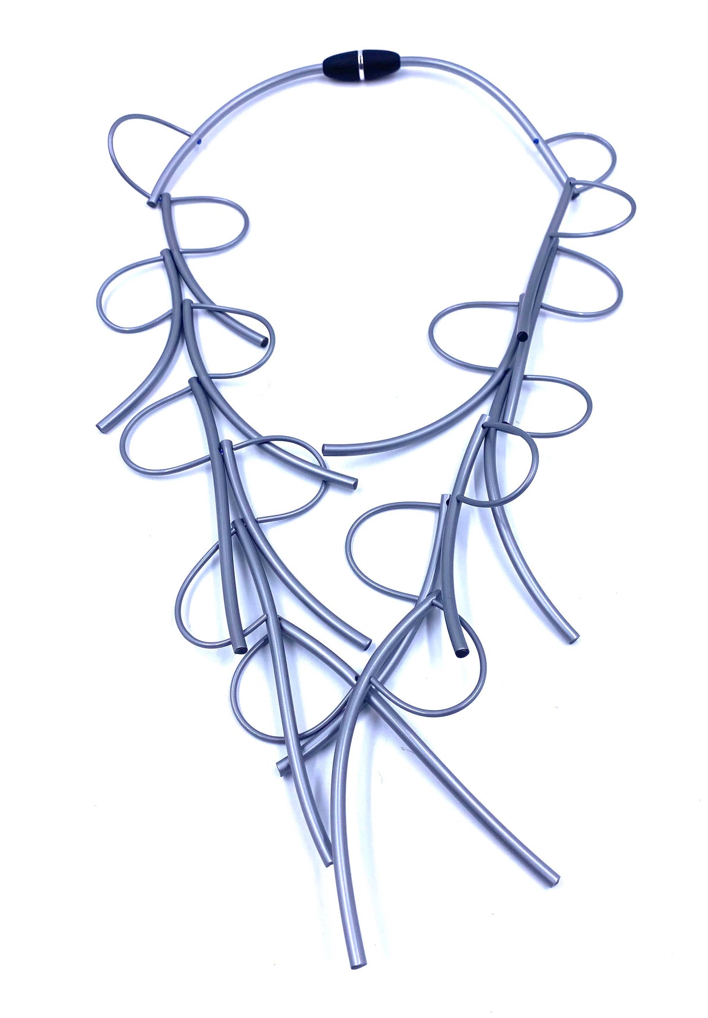 Pit necklace: Metal