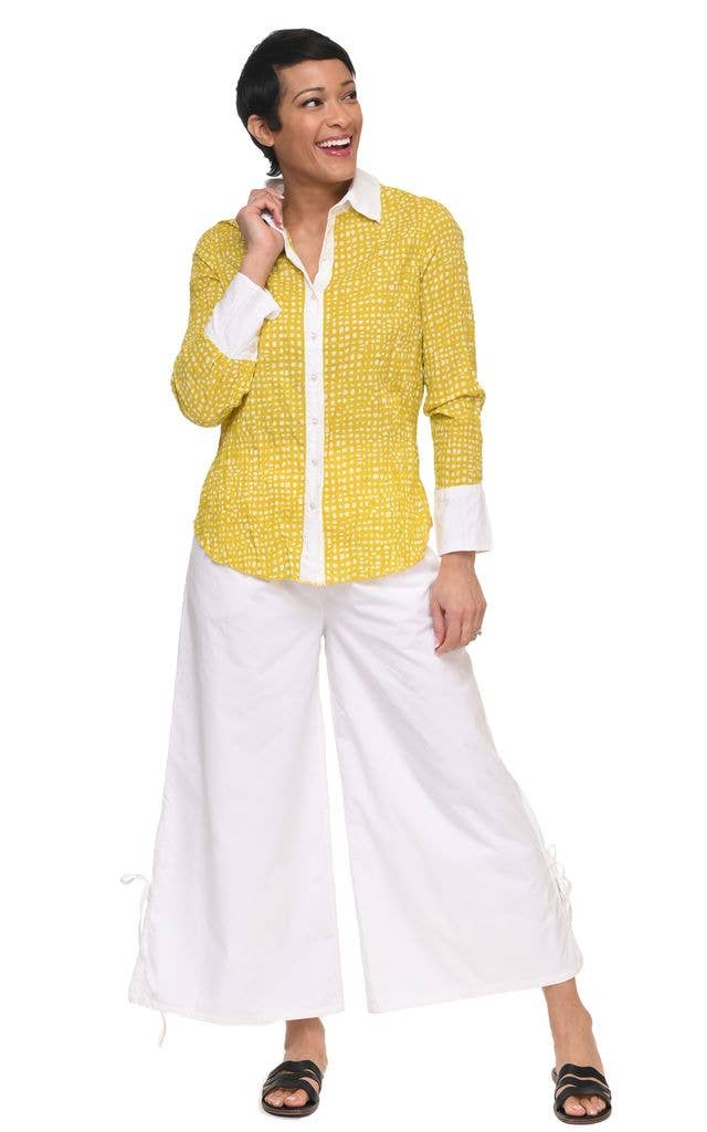 CV1087 Gretchen Button Down in Goldfish Dot*: S