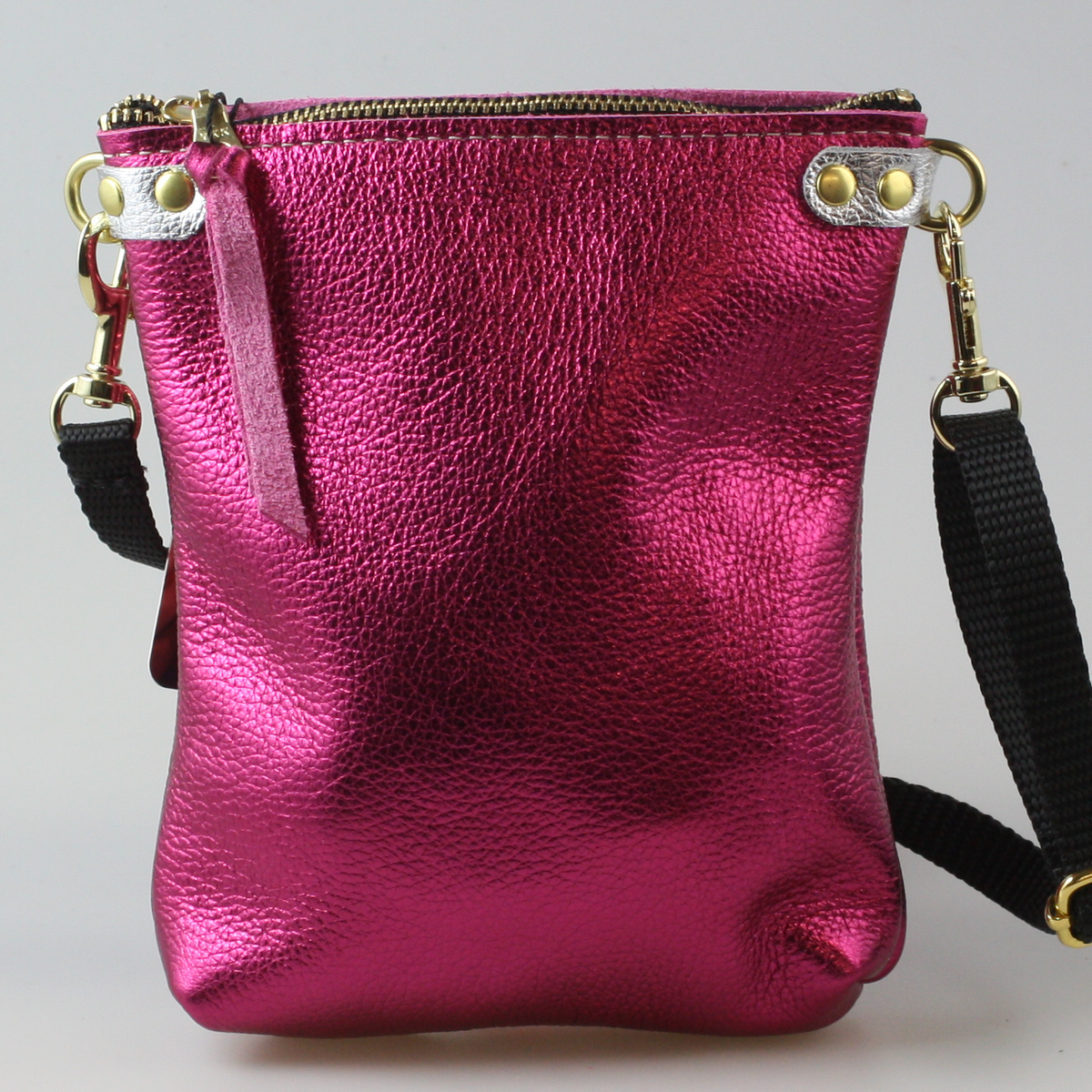 The Lisa Cellphone Crossbody Pouch : Silver / Black Webbing Crossbody Strap