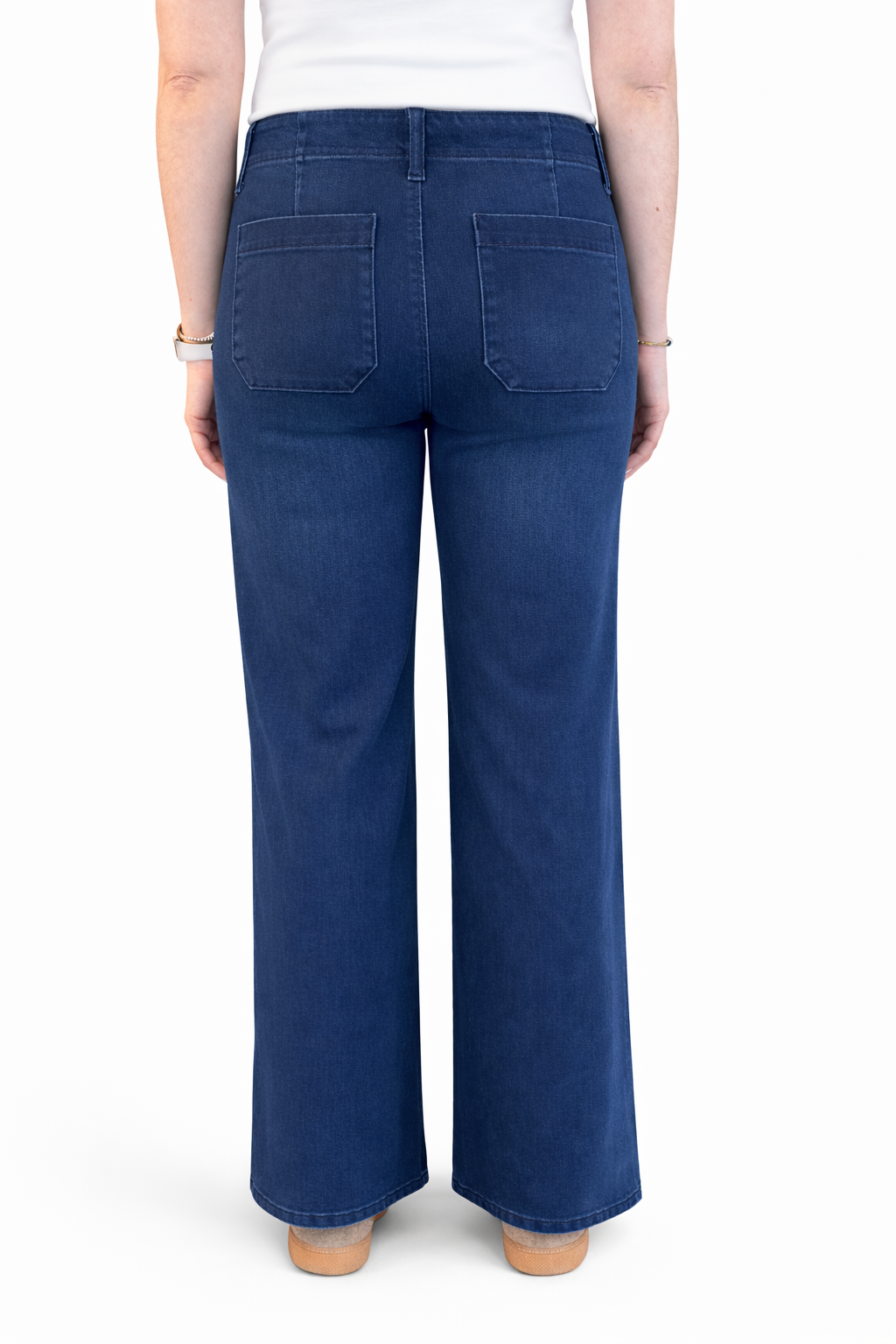 32'' Better Butter Wide Leg Jean w/ Porkchop Pockets: 0/25