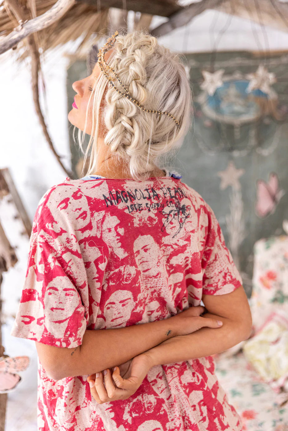 Mural Frida Europa Tee 2071 - Magnolia Pearl