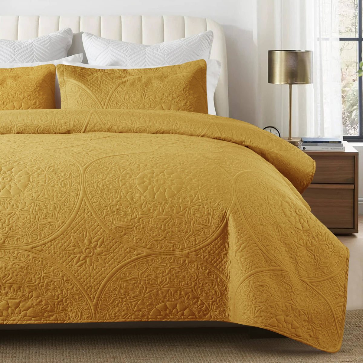 3 Piece Reversible Quilted Bedspread Coverlet Comforter Set: King / Ochre