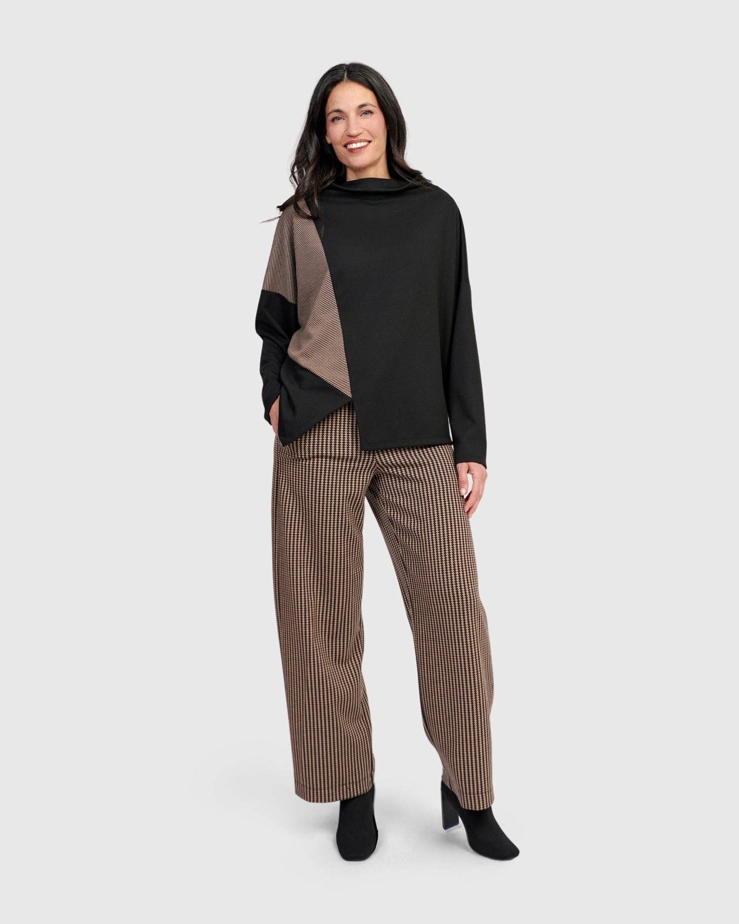 Park Straight Pants - Alembika