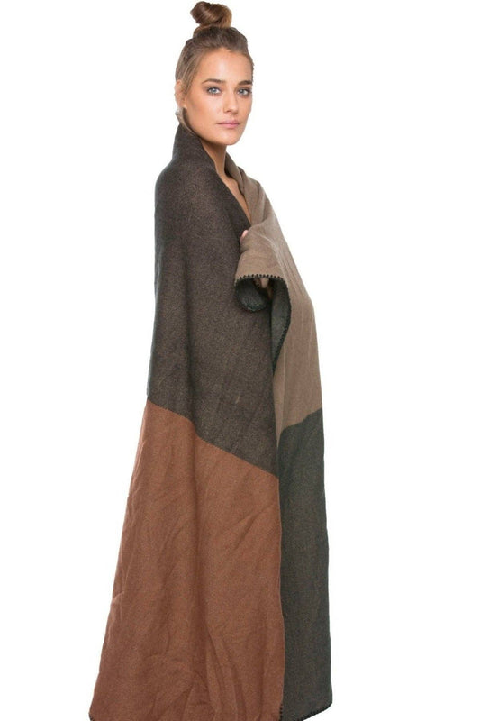 Color Blocked Blanket Scarf Wrap for Holiday Gift Giving: Autumn / One Size