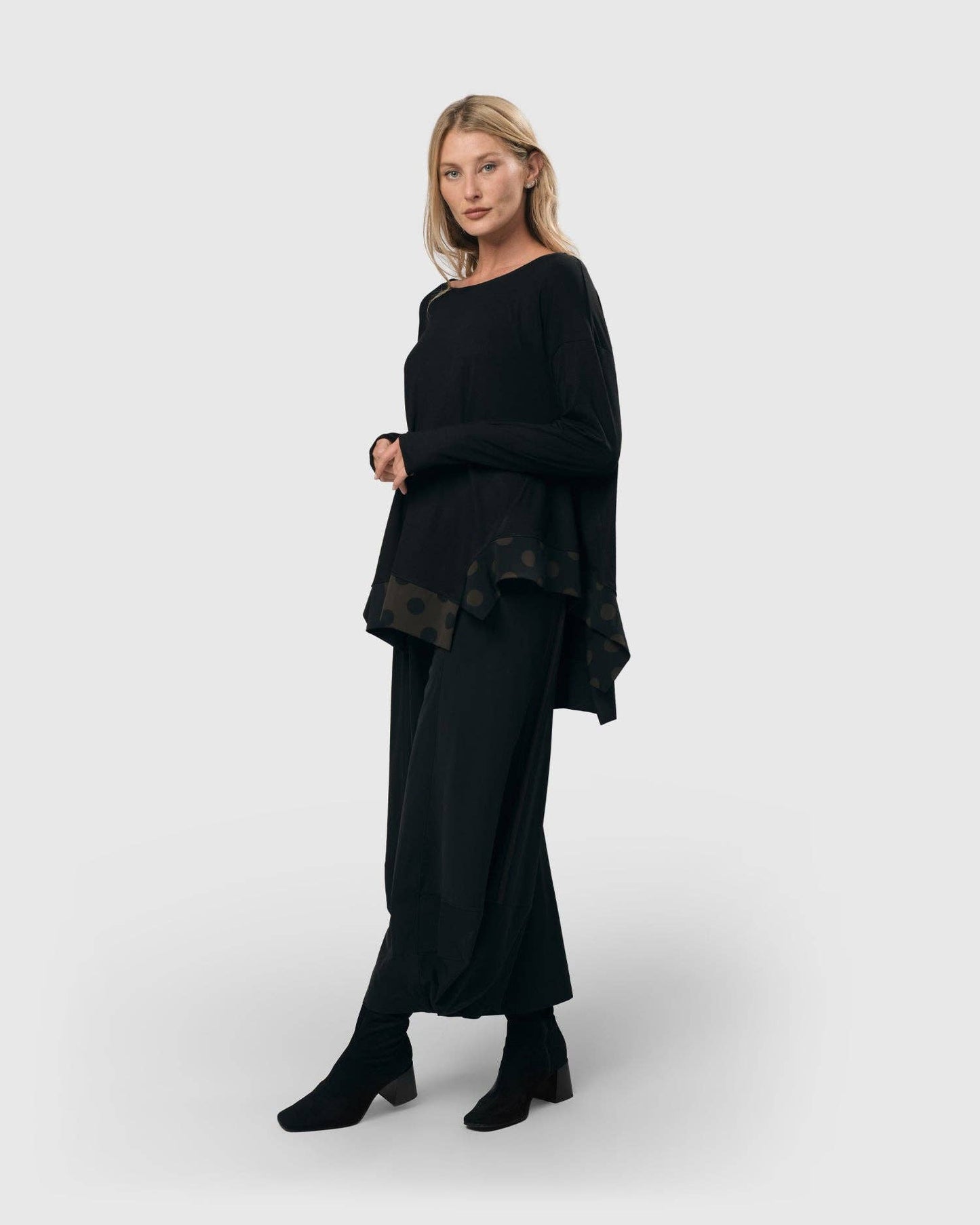 Tekbika Stripe Punto Pants - Alembika